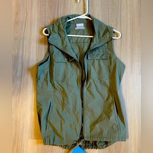 Sage Green - Columbia Vest. Woman’s Medium. Still have tags!